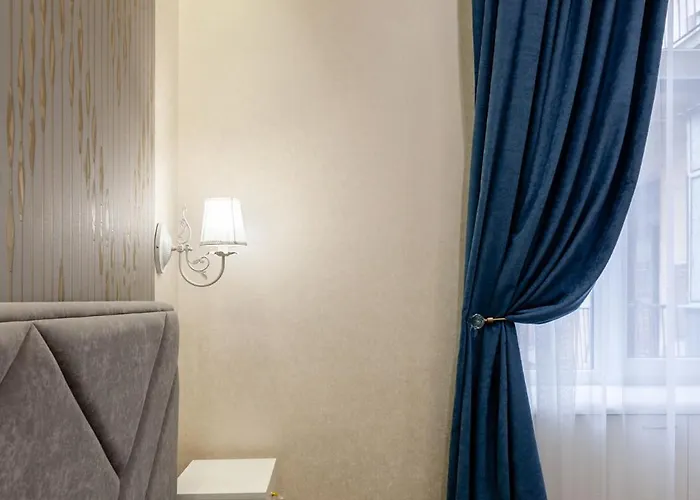 Luxury Flat Near Opera 2 Львов