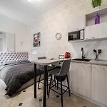 Luxury Flat Near Opera 2 Lviv
